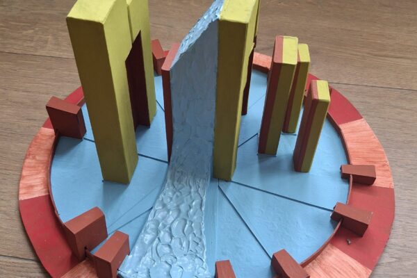 Model van het Monument Het Enig Kind